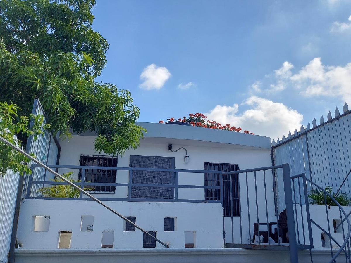Апартаменти Casa Kamanda, Zona Colonial, Санто-Домінго Екстер'єр фото