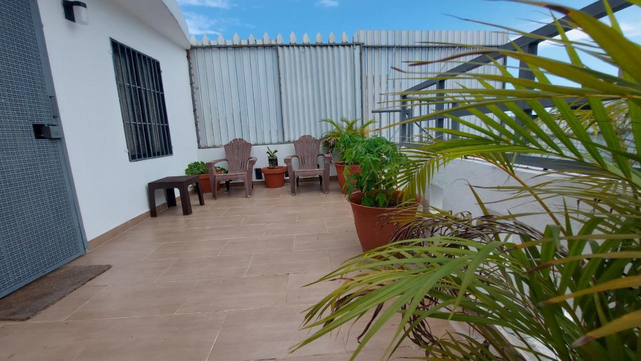 Апартаменти Casa Kamanda, Zona Colonial, Санто-Домінго Екстер'єр фото